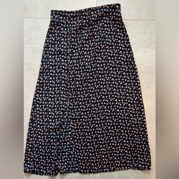 Good Luck Gem Black Floral Midi Skirt - Picture 1 of 4